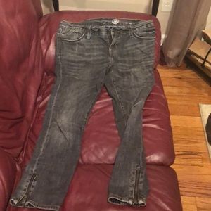 Gap 1969 black wash jean size 10 stretch